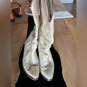 Acme cowboy boots